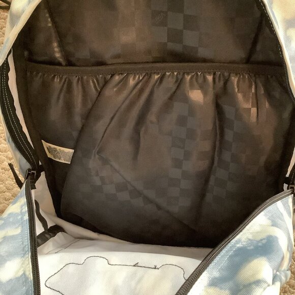 Van Off The Wall Blue Cloud Wash Backpack Preloved - Picture 8 of 9